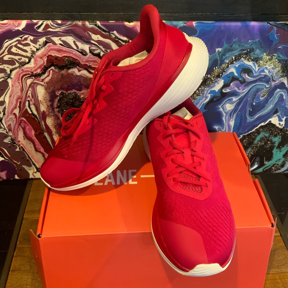 NIB Lane Eight Relay Trainer Sneakers Size 10 Raspberry $150 Retail